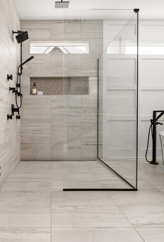 St. Jude Giveaway House - Chattanooga, Tennessee - Bathroom Shower