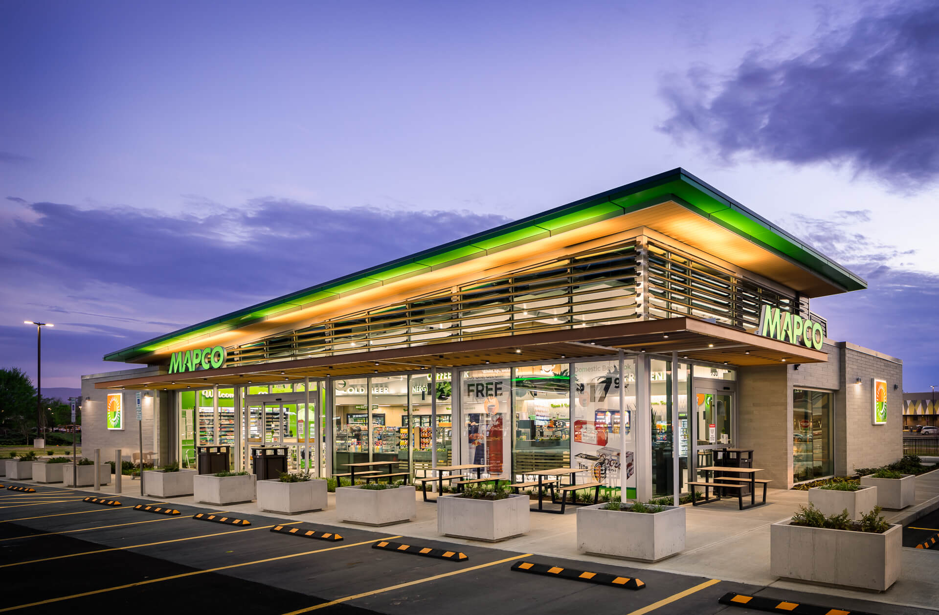 MAPCO Gas Stations - Commercial Photography - Nashville, TN