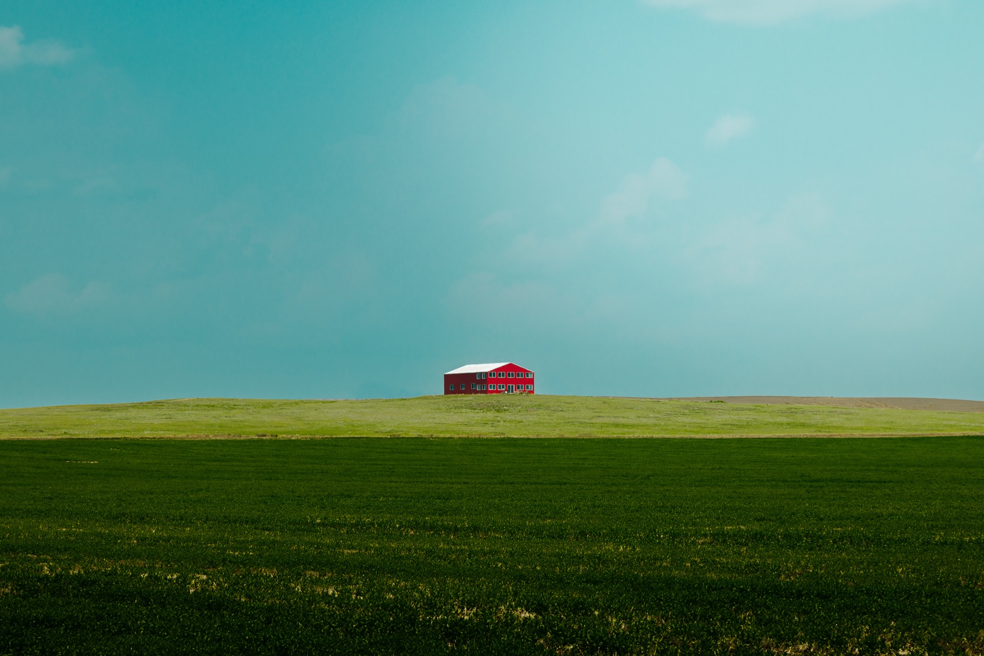Just a place in North Dakota that caught my eye during a 6500+ mile drive. #landscapephotography #architecturalphotography #architecture…